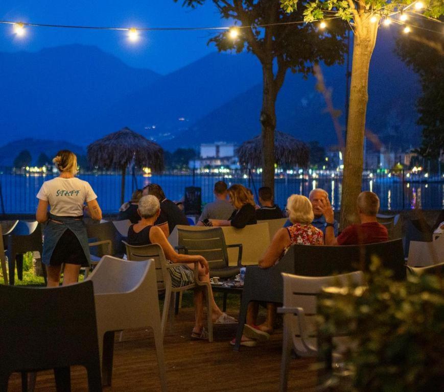 Estivo Premium Deluxe Mobile Homes On Camping Del Sole Village 伊塞奥 外观 照片