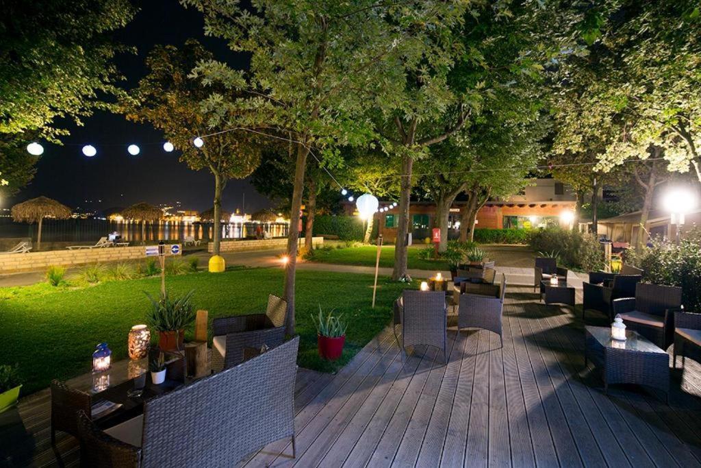 Estivo Premium Deluxe Mobile Homes On Camping Del Sole Village 伊塞奥 外观 照片