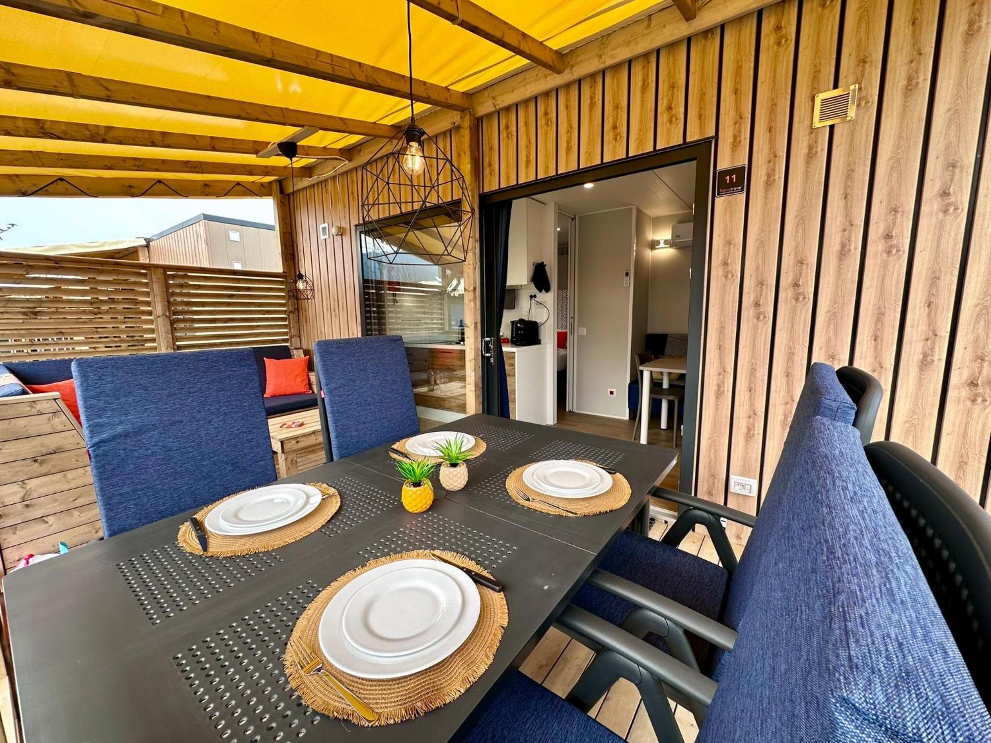 Estivo Premium Deluxe Mobile Homes On Camping Del Sole Village 伊塞奥 外观 照片